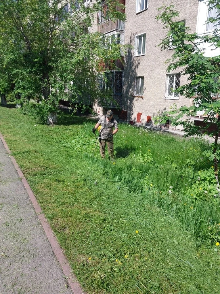 ул. Патриотов, 32