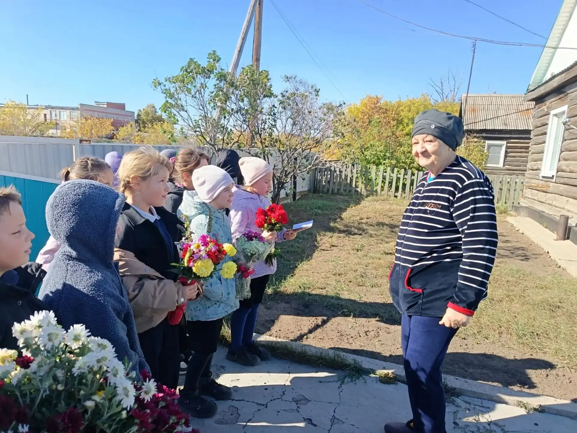 🎉 День добра и уважения: тепло сердец — пожилым жителям Сереброполя! 🎉Сегодня — День ...