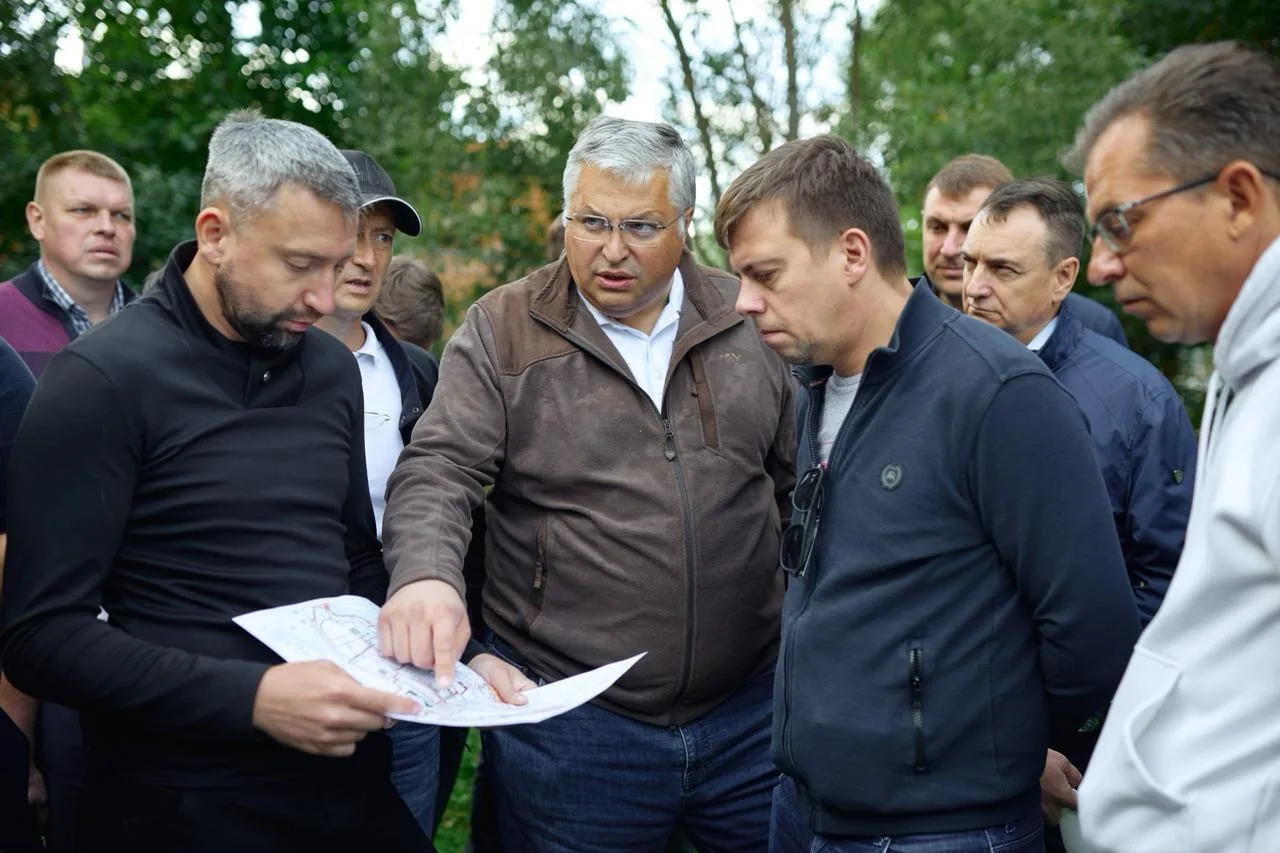 ВОДОПРОВОДНУЮ И КАНАЛИЗАЦИОННУЮ СЕТИ ЧЕХОВА ОТДАЛИ “МОСОБЛВОДОКАНАЛУ”