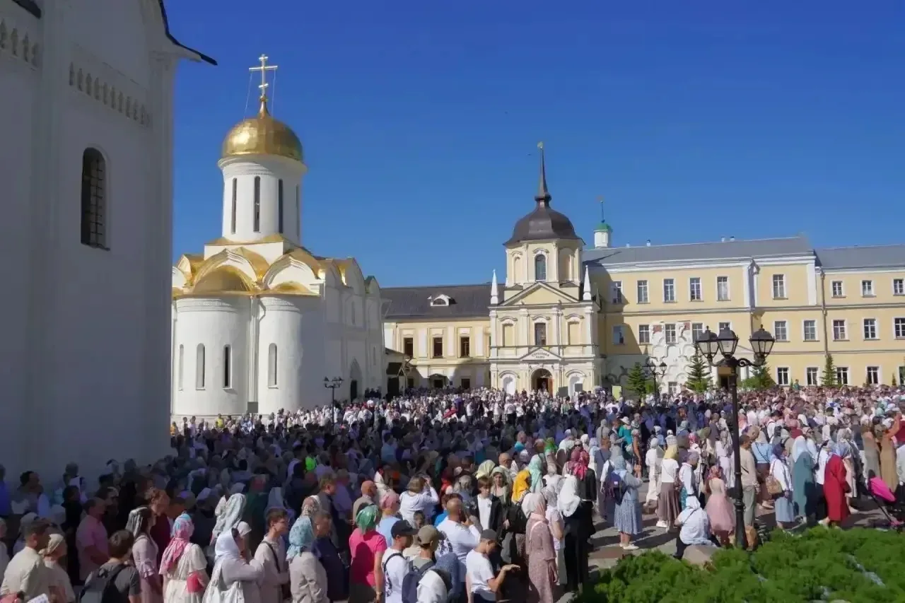 Сегодня день обретения мощей преподобного Сергия Радонежского!

Это один из самых важных праздников 