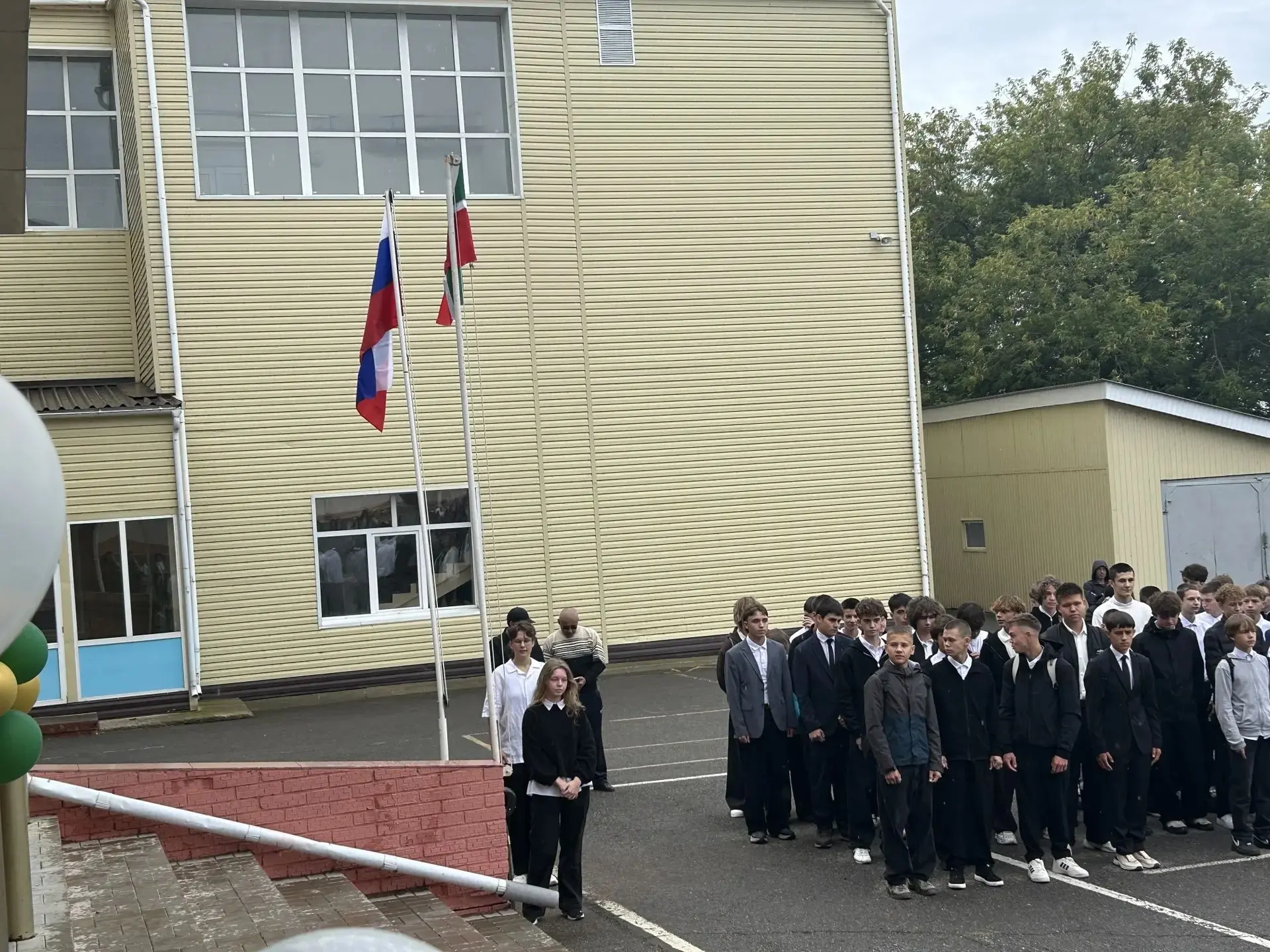 🎉 Торжественная линейка в нашем техникуме — начало большого пути! 🎉