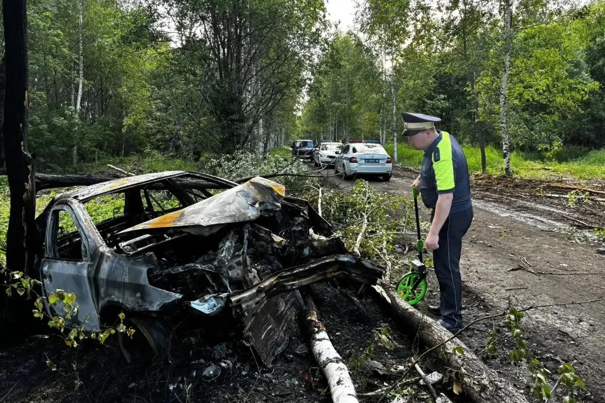 🚗 В Красноуфимске пьяный водитель устроил ДТП с загоревшейся машиной. 

Вечером 17 июня водитель 