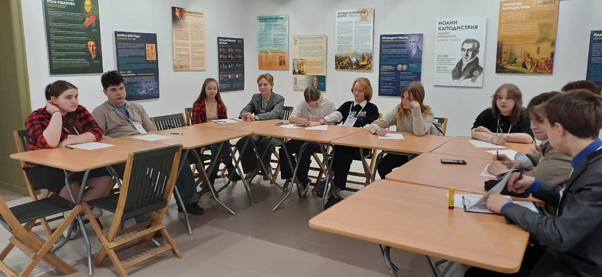 В библиотеке  №2 имени Л. Н. Толстого  состоялась Поэтическая мастерская! ✨ В рамках реализации прое