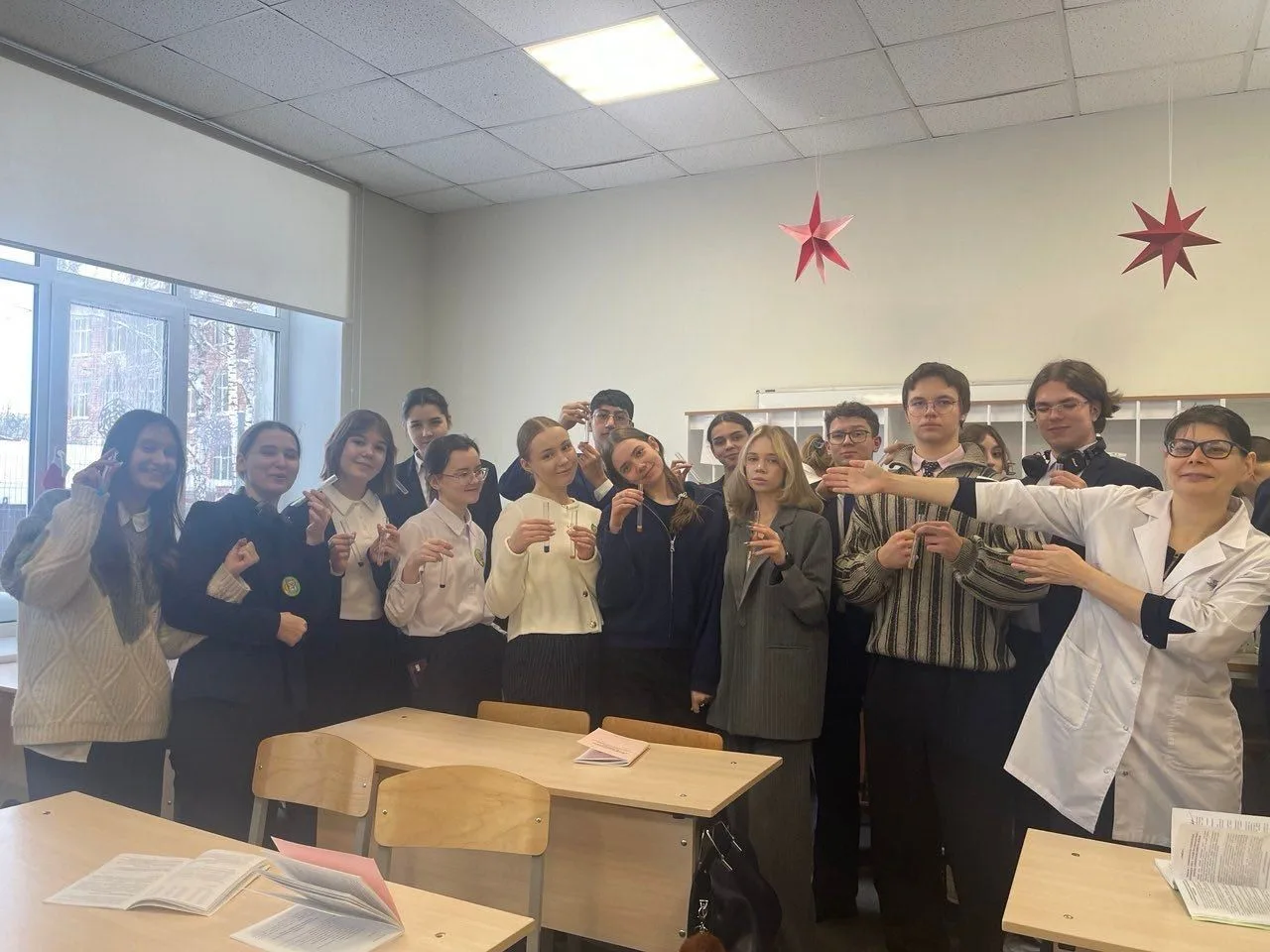 Неделю науки для школьников, которую проводят центры дополнительного образования ПИМУ «ДНК им. П. К.