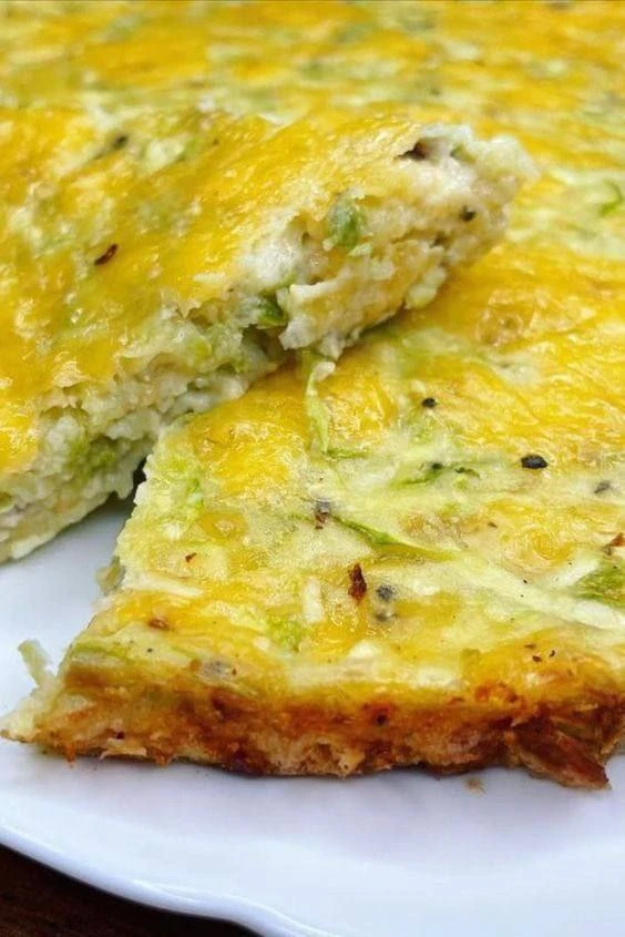 👩‍🍳 Кабачковая запеканка с сыром и тунцом: идеальный белковый ужин или сытный завтрак ю