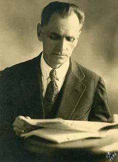 Владимир Клавдиевич Арсеньев (1872–1930) родился в Петербурге, служил военным офицером и двадцать ле