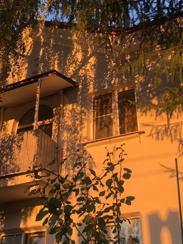 Мы привыкли каждый вечер ставить гаджеты на зарядку, но почему-то забываем делать то же...