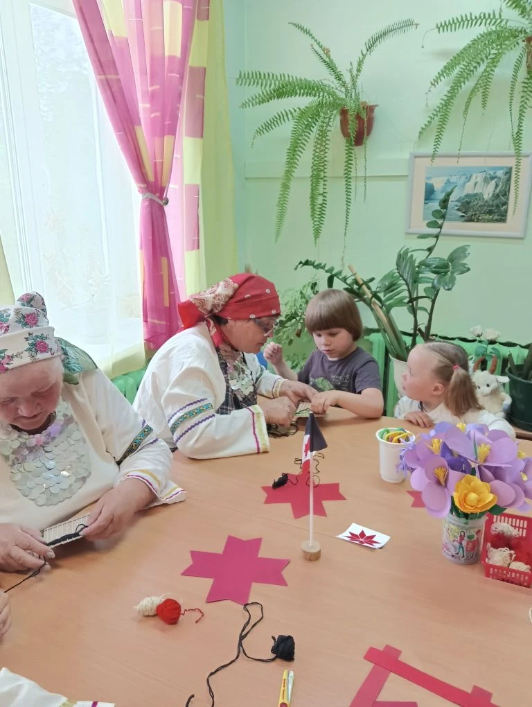 💥Сегодня, в нашем детском саду были в гостях бабушки.🌹