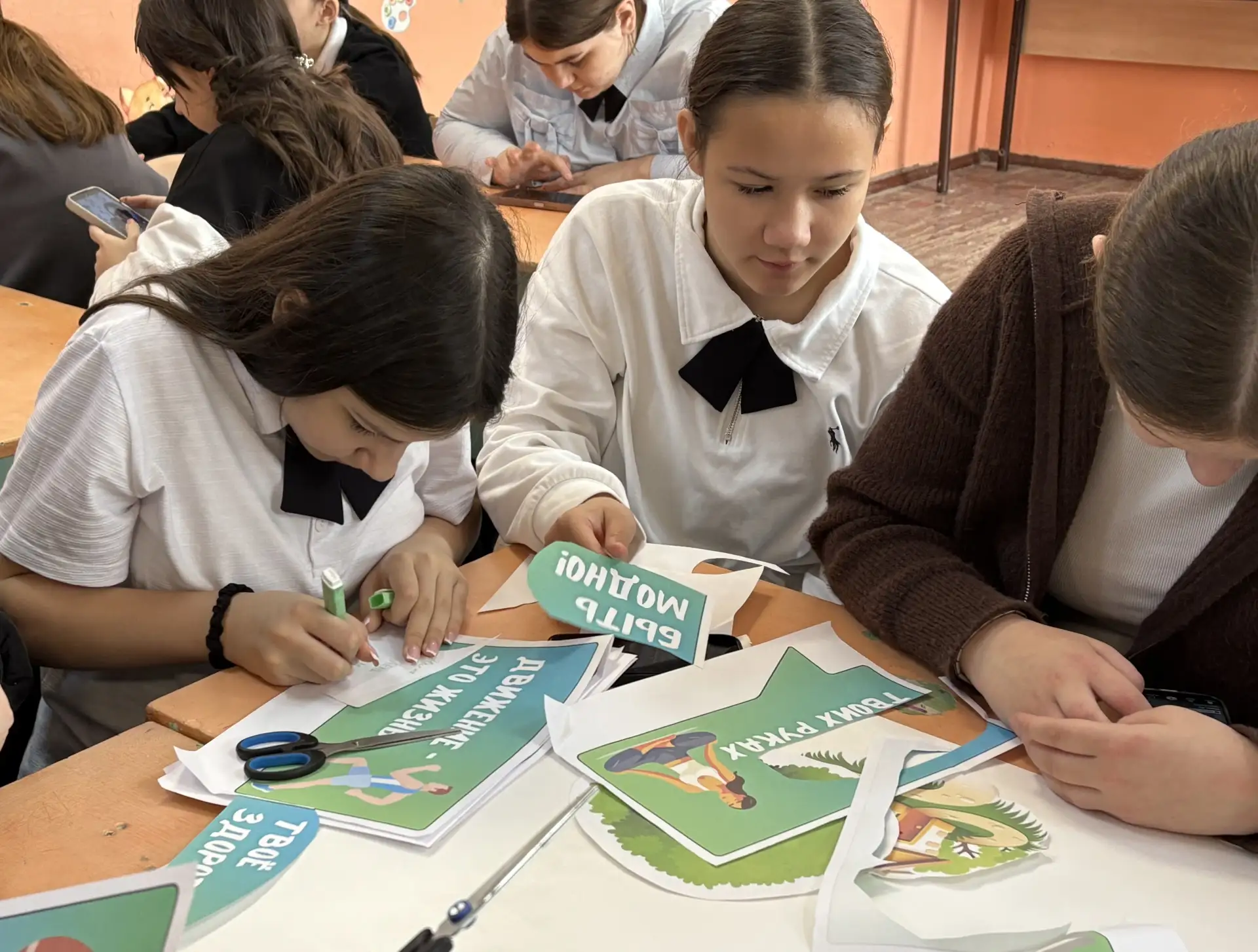 🍀🌏🍀     Наши ученики присоединились ко Всероссийской акции Движения Первых «Зелёная весна», приуроче