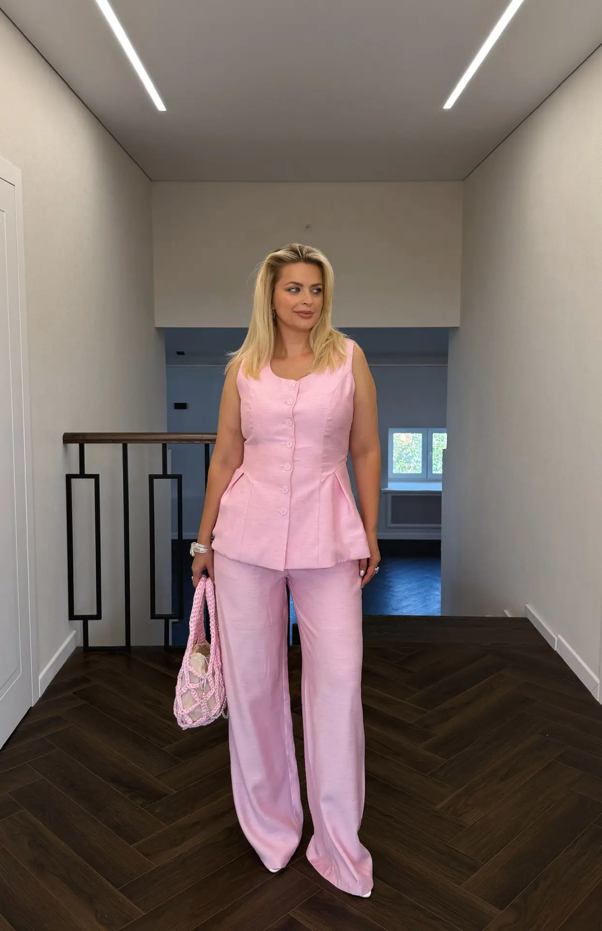 НОВАЯ КОЛЛЕКЦИЯ 🌷

Комплект арт.438 VA
- 5990-10%=5391₽ 
- 42,44,46
зеленый | розовый | айвори 

С 