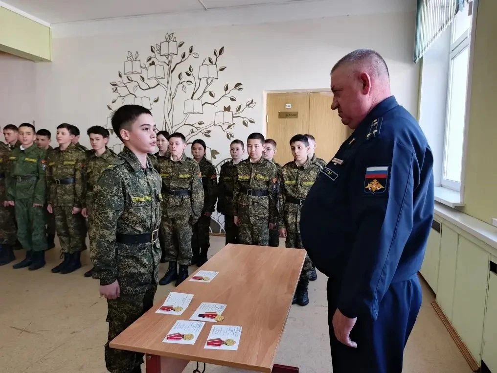 🔥Вахта памяти — наши итоги!   Совсем недавно Кадеты 8 класса «К» с честью несли Вахту памяти на Пост