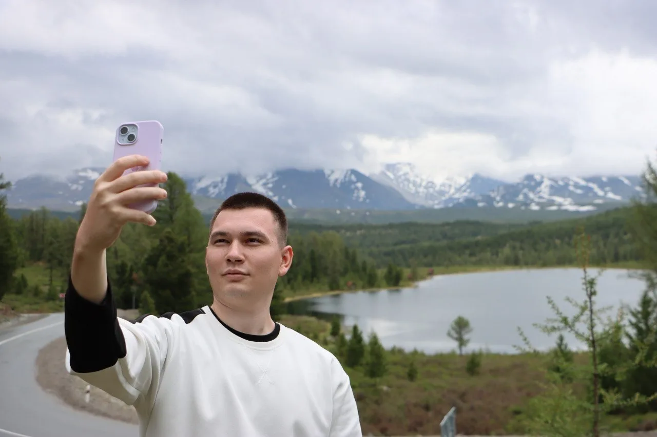 🌍 Приветы из отпуска продолжают прилетать!

Сегодня получаем приветы с озера Киделю в Улаганском ра
