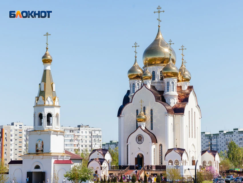 Владыка Антоний назвал сроки завершения ремонта в нижнем храме Рождественского собора