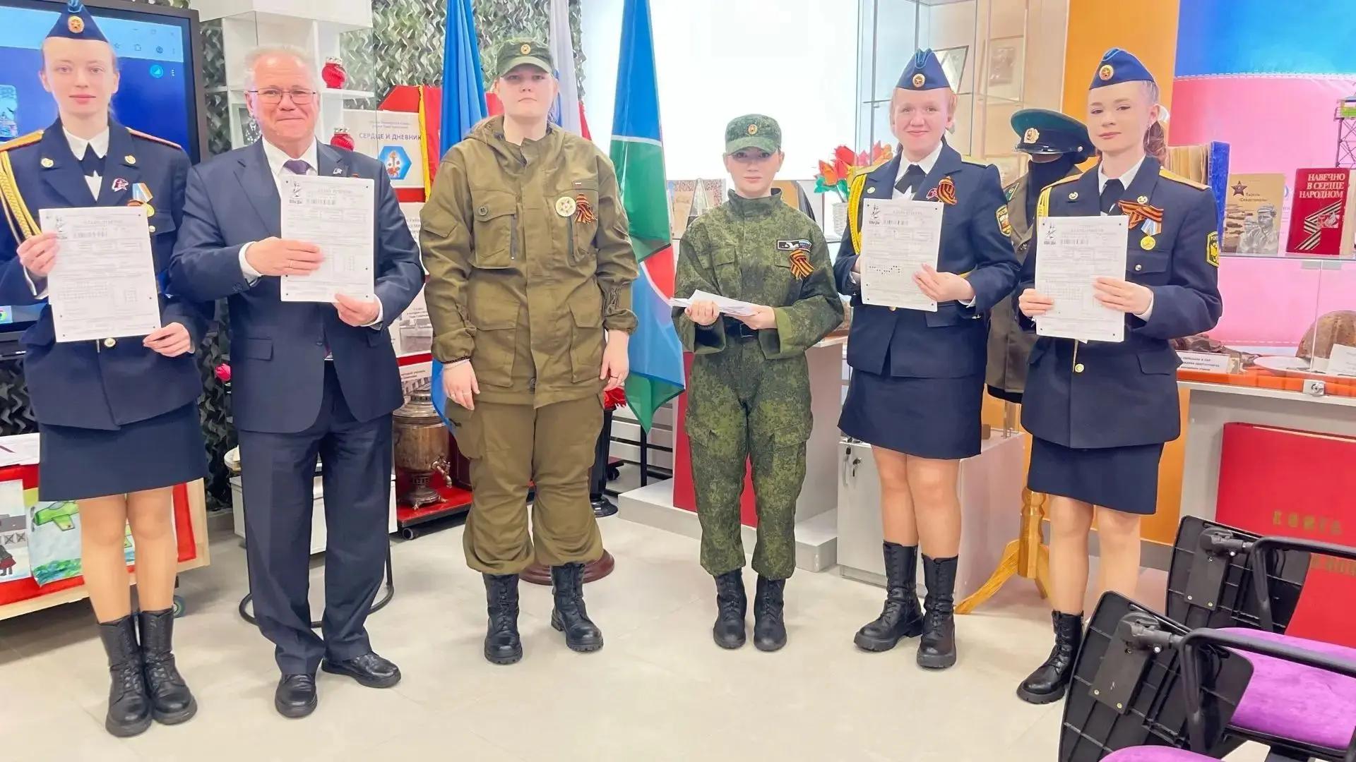 Юнармейцы отряда «Альфа» МОУ ДО «ДЮЦ «Альфа» г. Надым ЯНАО продемонстрировали высокий у...