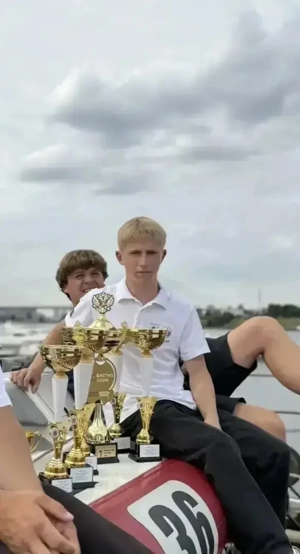 🏆 Золотой триумф на воде: наши ученики — сильнейшие в России!
С 26 по 28 июня 2026 года в Санкт-Пет