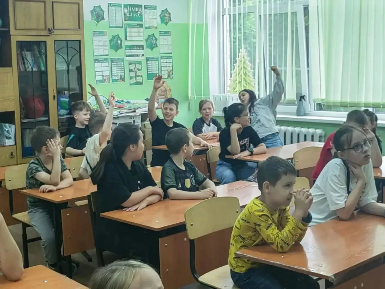 🦸‍♂️ Прокачиваем навыки безопасности: лето с юными супергероями!
Специалисты нашего Центра провели 