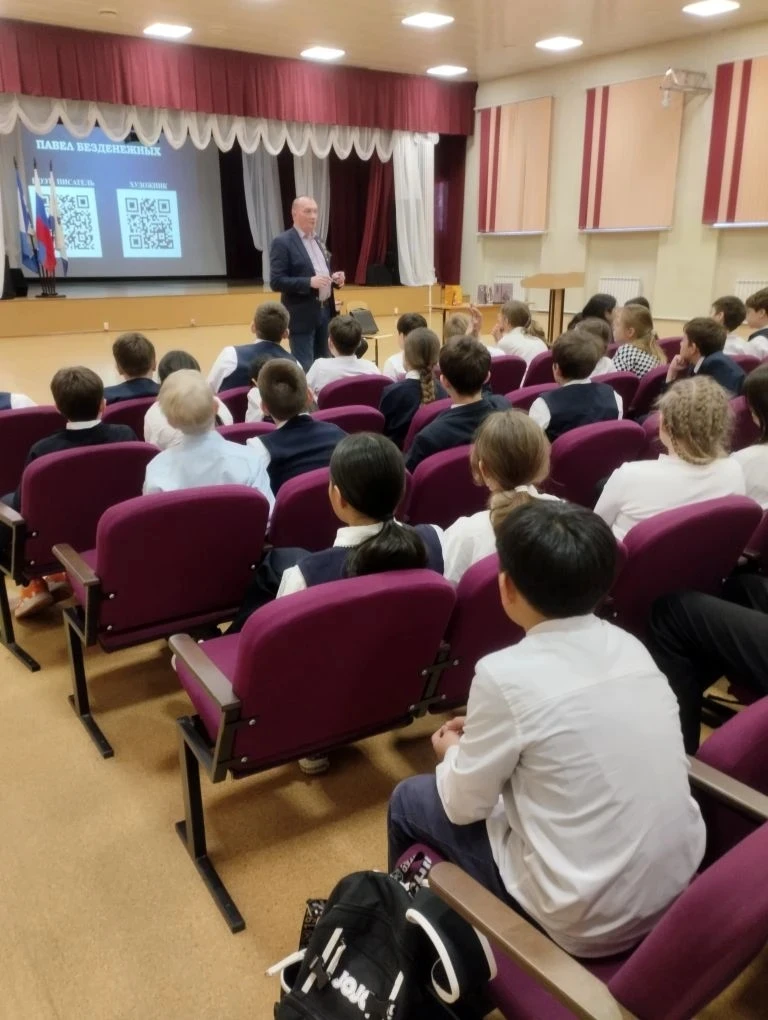 Встреча с героем: в школе №9 им. А.С. Пушкина прошел Урок мужества.   В нашей школе состоялась незаб