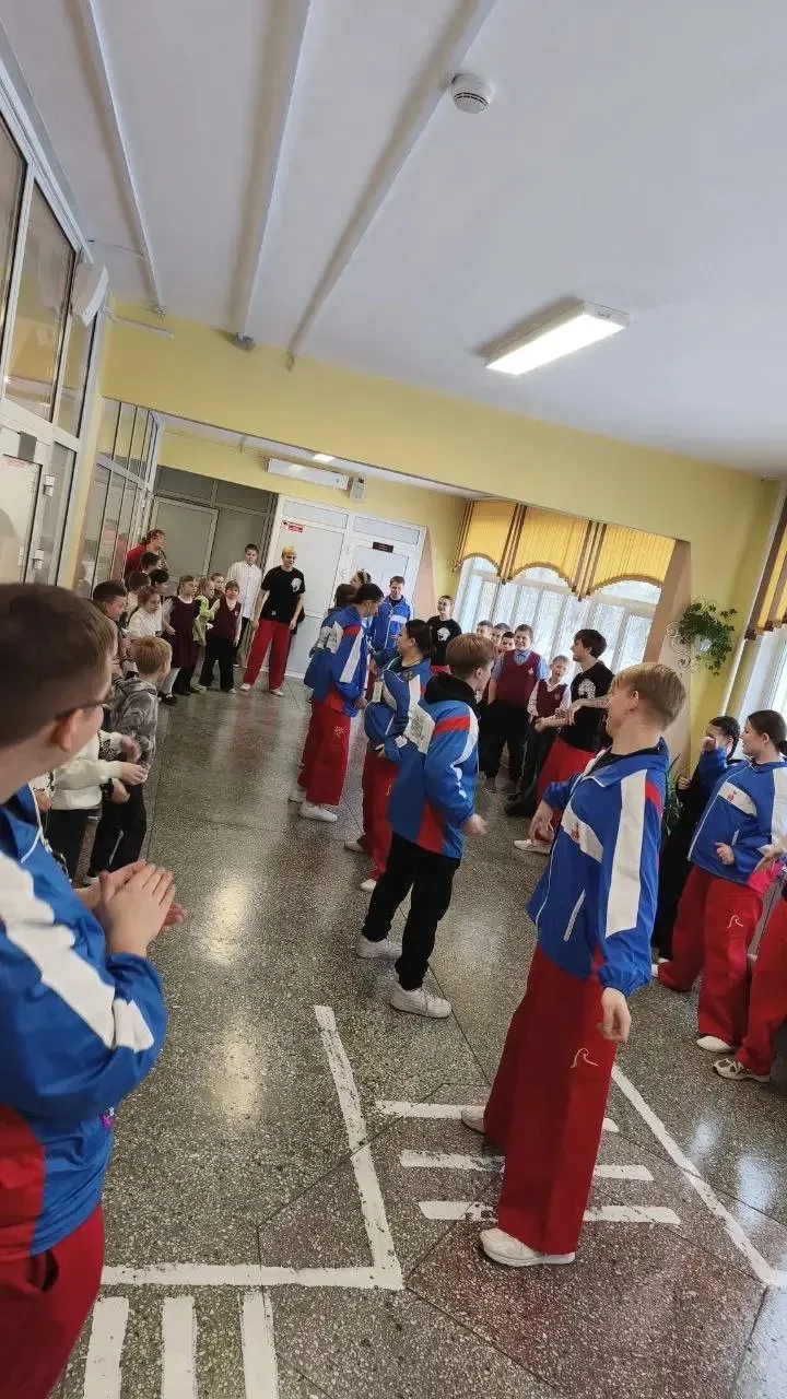 «Снежный барс» в гостях у школы: день, полный добра, труда и улыбок  23 января 2026 года МБОУ «СОШ №