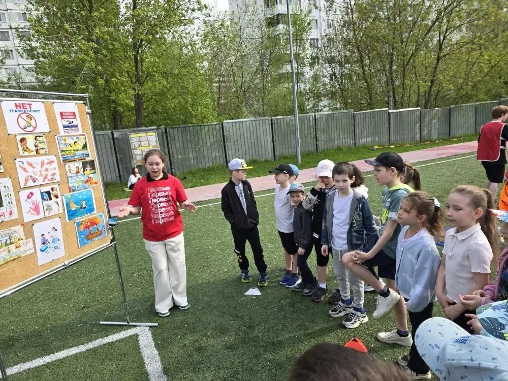 ❤️Грандиозный урок здоровья  для ребят начальной школы!   Вот это был заряд бодрости! Наши активисты