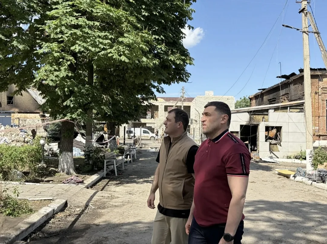 По поручению Главы КЧР Рашида Темрезова в побратимском Старобельском муниципальном округе Луганской 