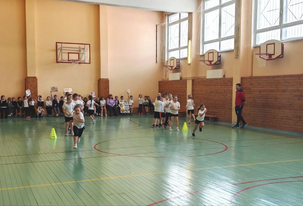 Орлёнок-Спортсмен: Заряжаем энергией и командным духом!  🦅Педагоги, родители и юные Орлята России об