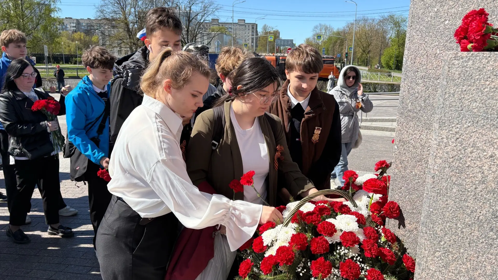 ⭐️Продолжаем тему празднования 81-й годовщины Великой Победы 🕊️   8 мая наши активисты Движения Перв