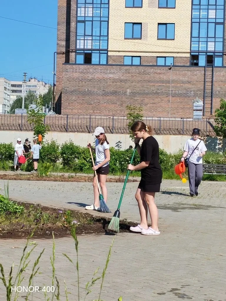 ⭐️Как прошла работа РВО на прошлой неделе в Гимназии №33 города Костромы 

🌷Два дня отряды «Непосед