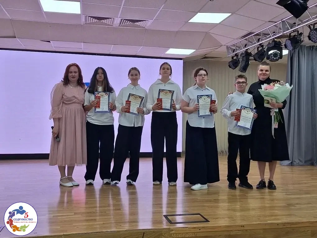Линейка и итоги года: подведение черты и взгляд в будущее  🎉Вот и подошёл к концу ещё один насыщенны
