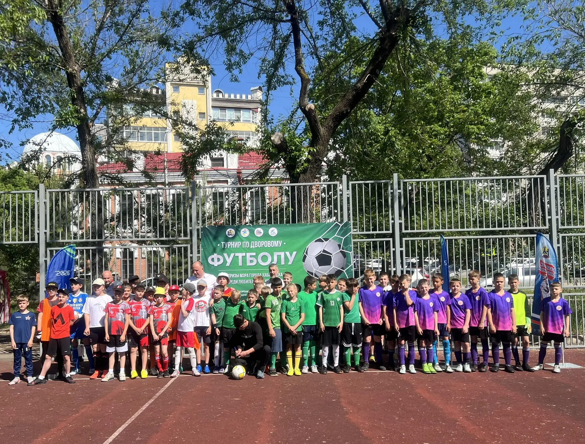 ⚽ Стартовал фестиваль по мини-футболу среди дворовых команд

10–11 июня прошёл первый этап фестиваля
