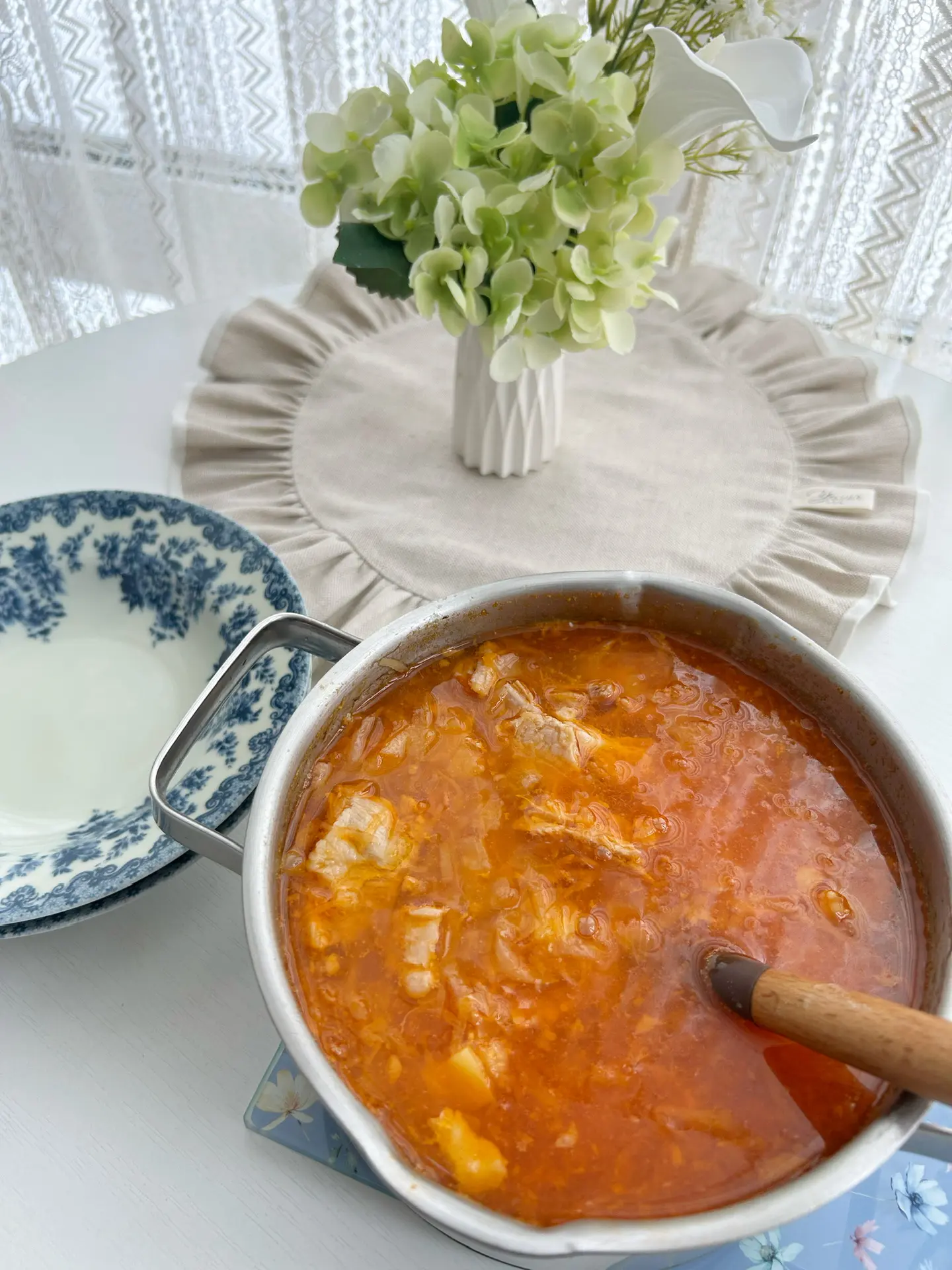 Сегодня сварила кислые щи по рецепту моей свекрови🥰 Я не фанат кислых щей, предпочитаю щи из свежей 