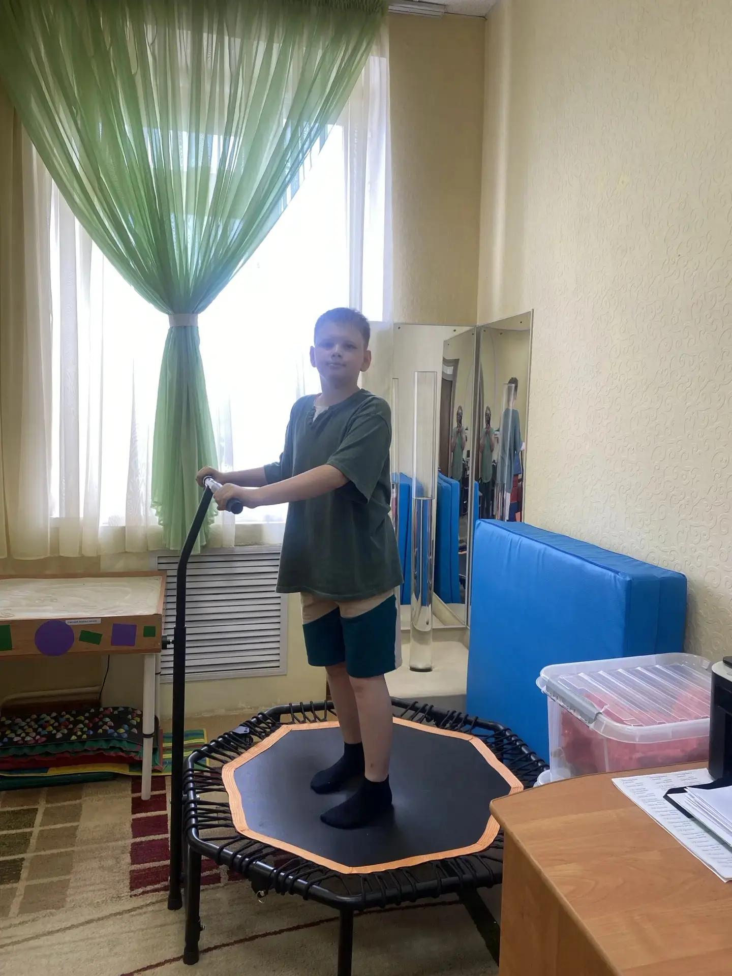 25 июня в школьном лагере «Планета детства» прошло занятие на тему «Эмоции» с посещение...