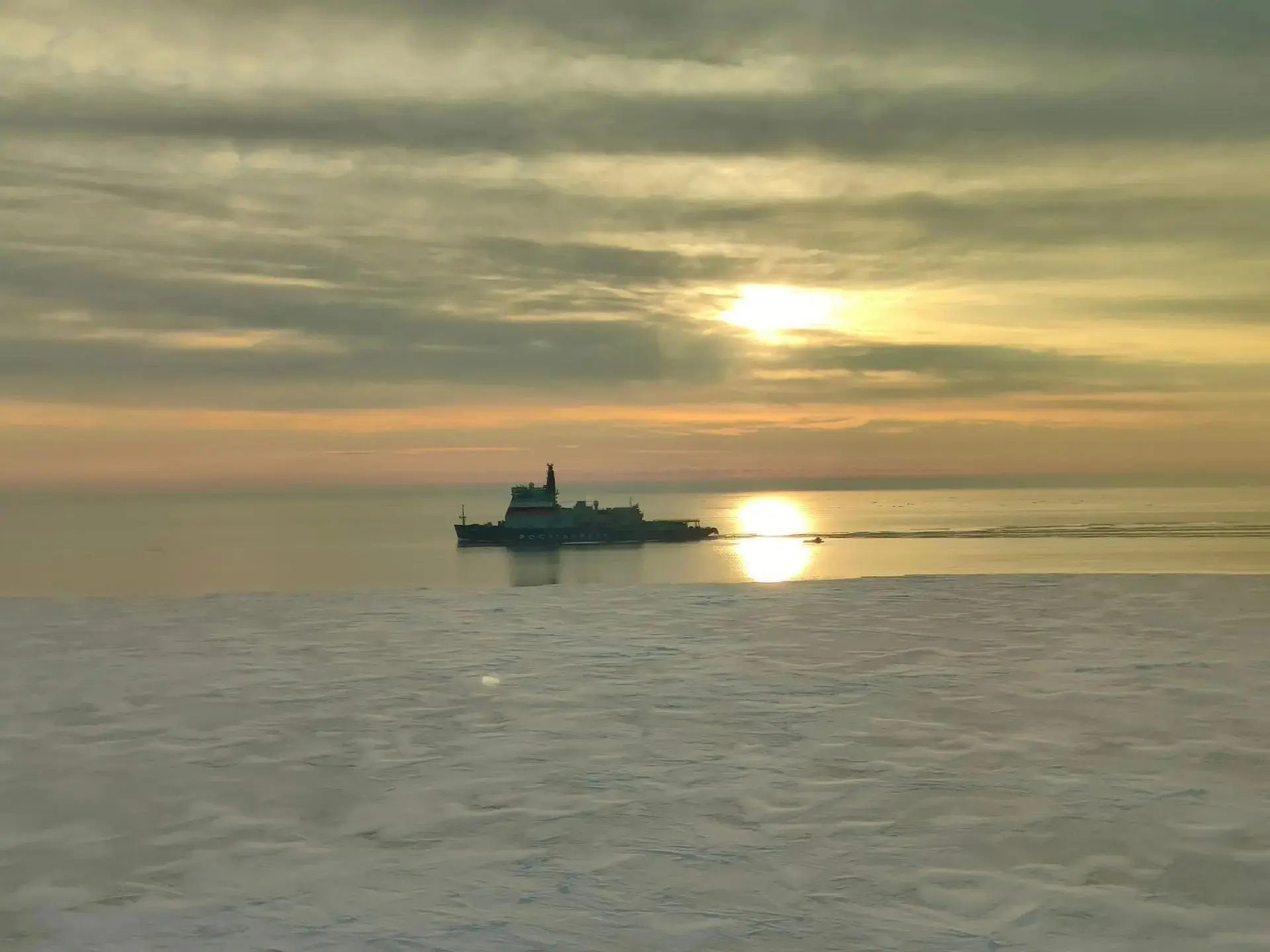 ☀️Вечернее солнце в Карском море