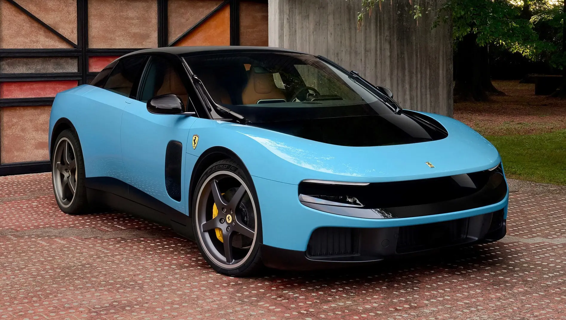 Ferrari представила свой первый электромобиль  В Италии дебютировал Ferrari Luce — это 1050-сильный 