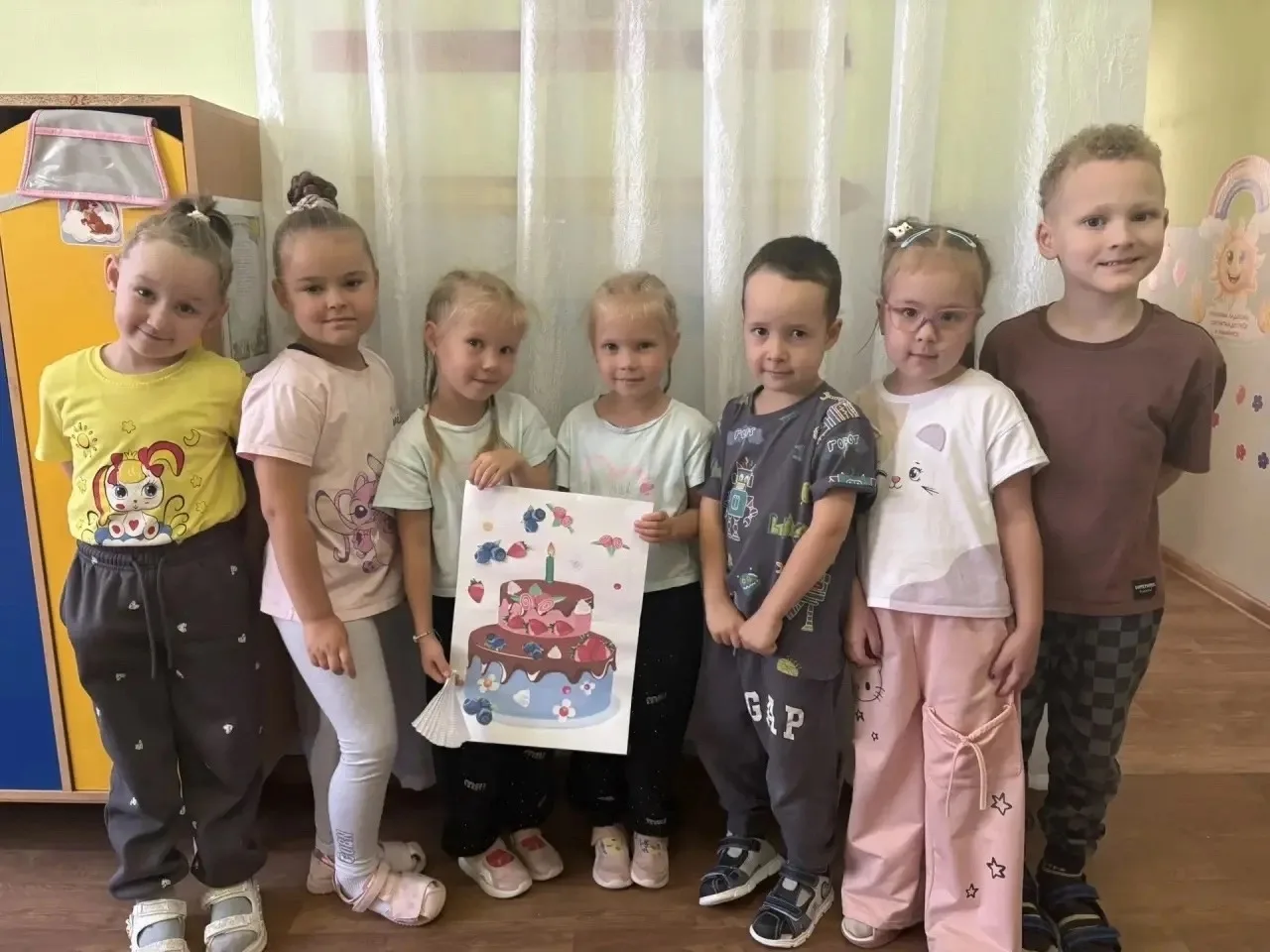🎉 День рождения Мухи-Цокотухи в нашем детском саду! 🪰🎂