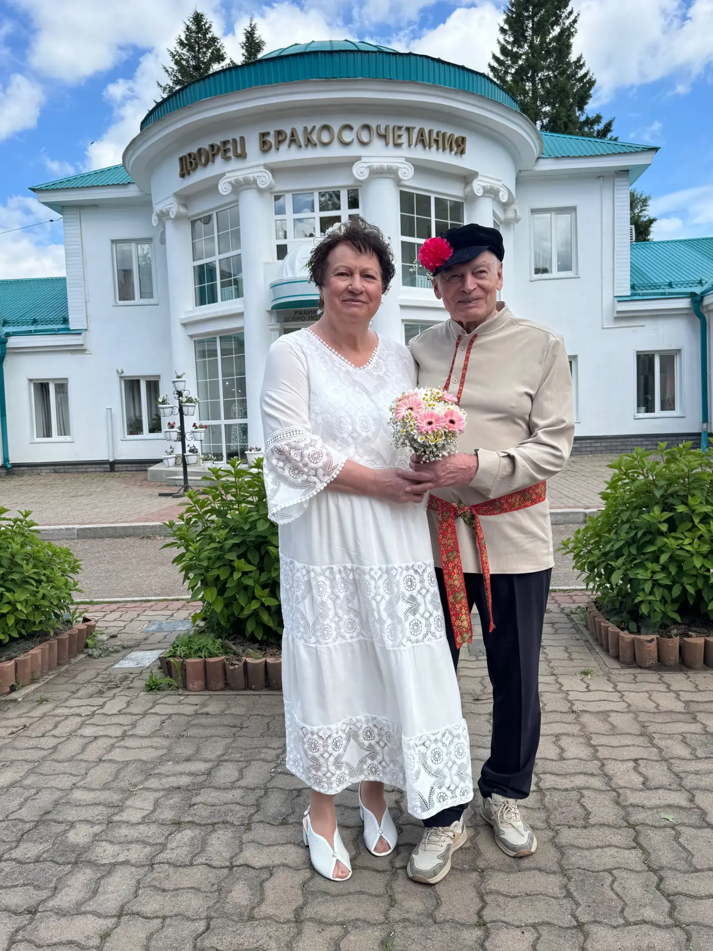 💍 Семья из Октябрьского отпраздновала бриллиантовую свадьбу

Семья Николая Фёдоровича и Валентины И