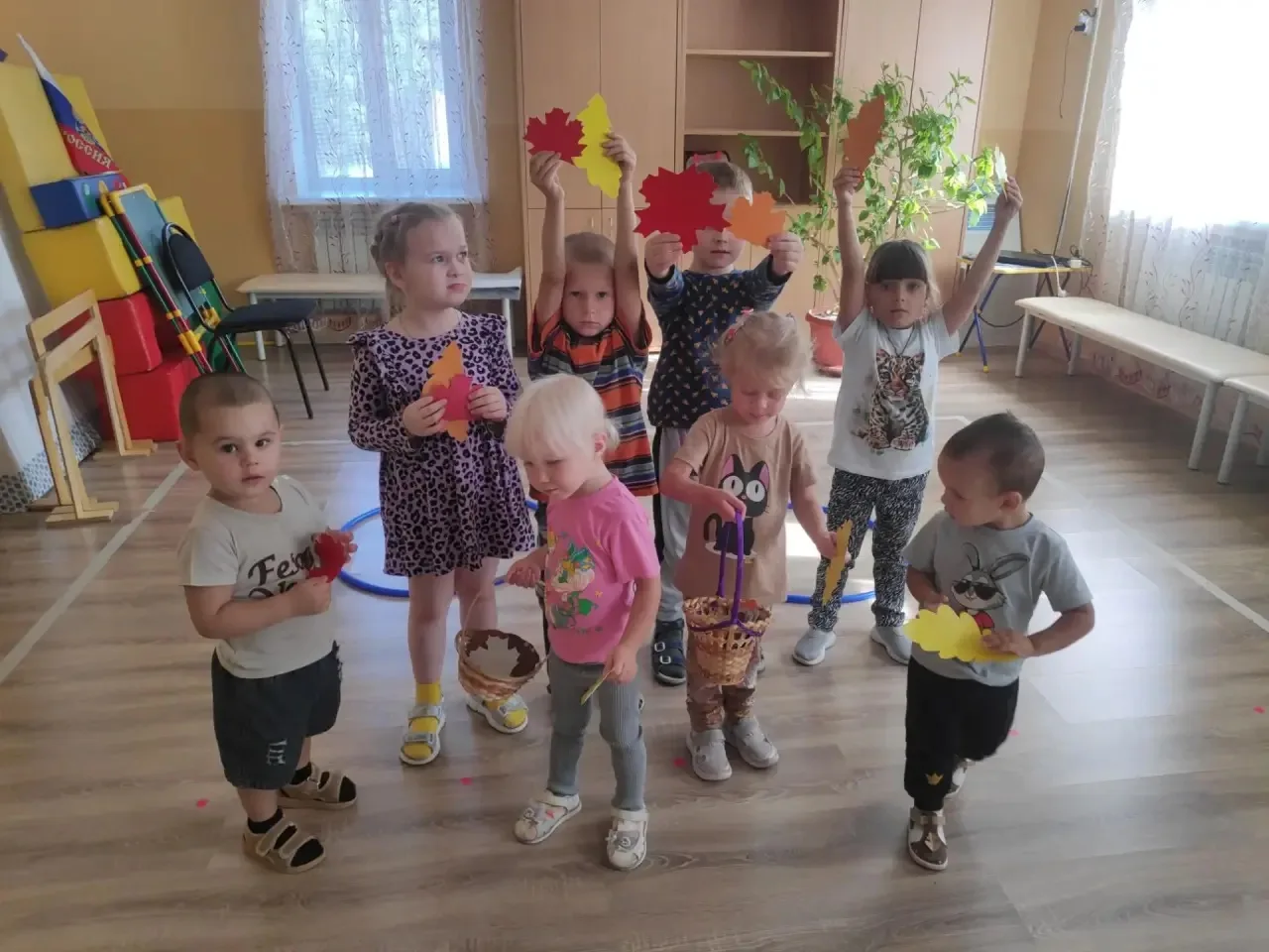 Сегодня на музыкальном занятии мы отправились в настоящее звуковое путешествие! 🍂