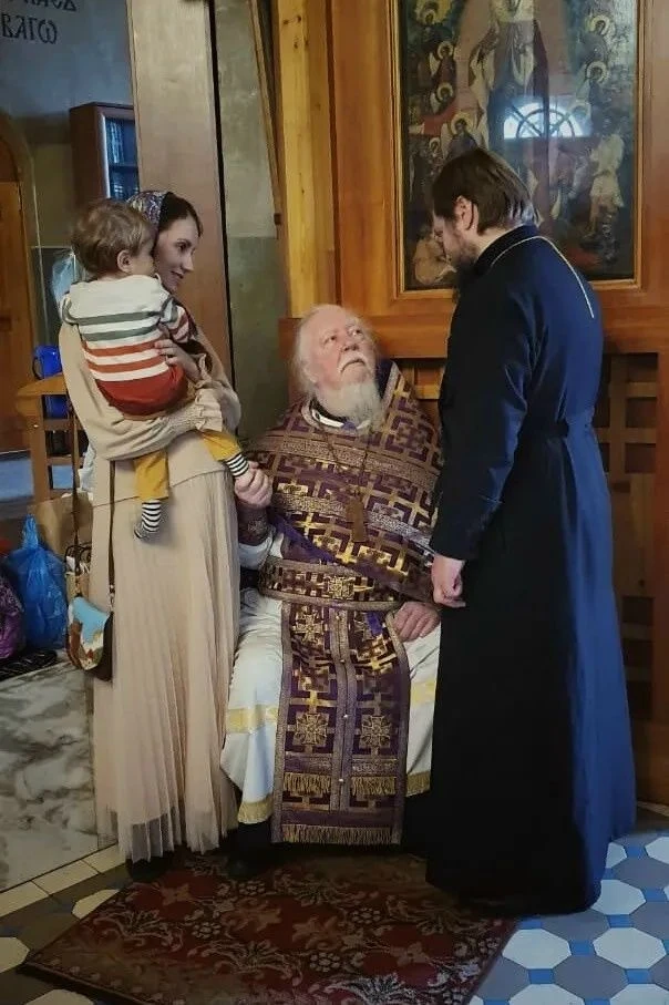Если родители хотят воспитать ребенка, должны создать дома атмосферу рая, чтобы, где бы...