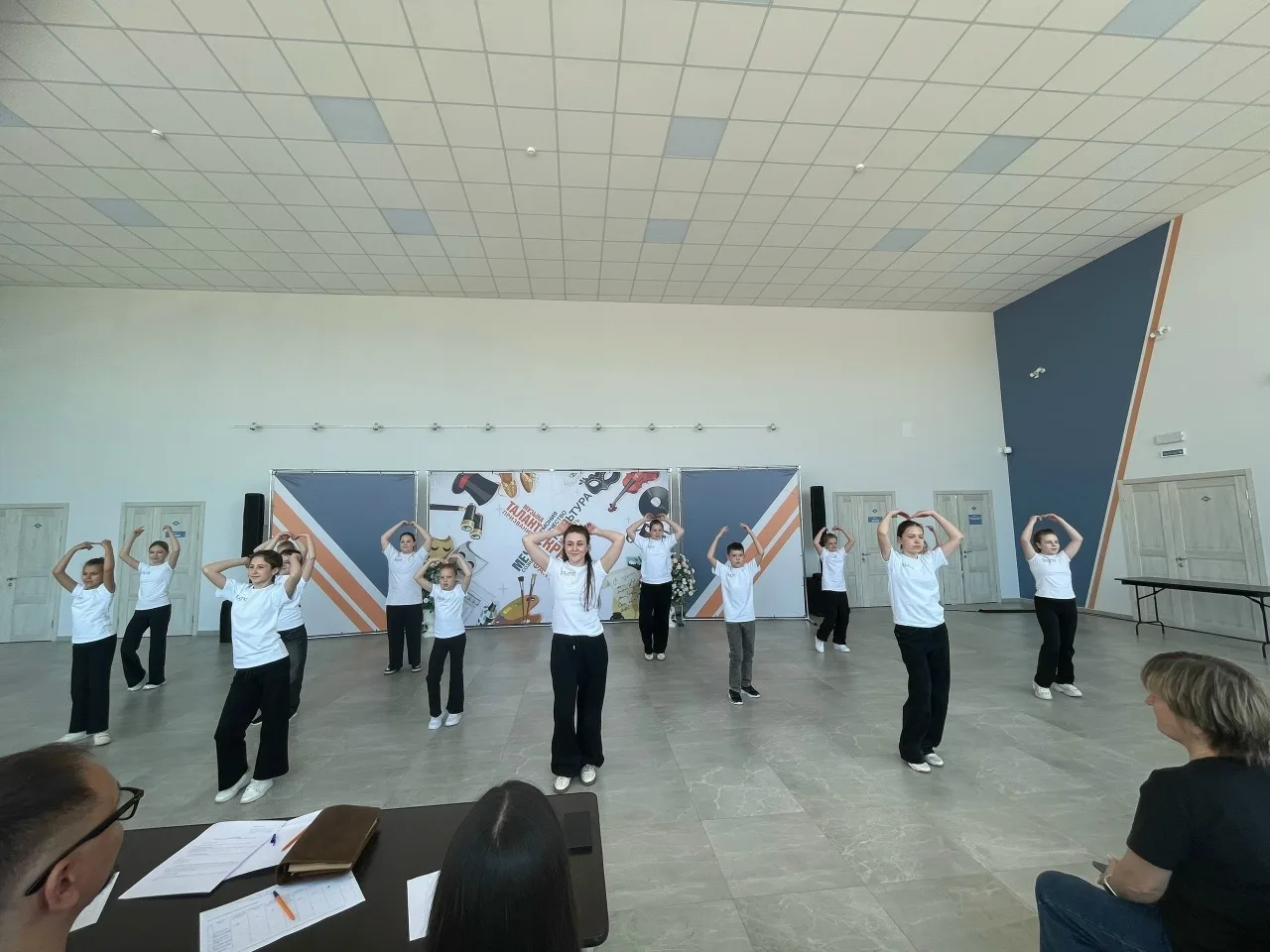 Клуб Семьи Тихвин "Горница"