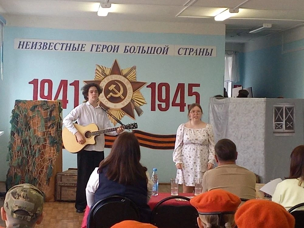 В последние дни апреля в нашем городе проходит ежегодный театральный  фестиваль «Классика на школьно