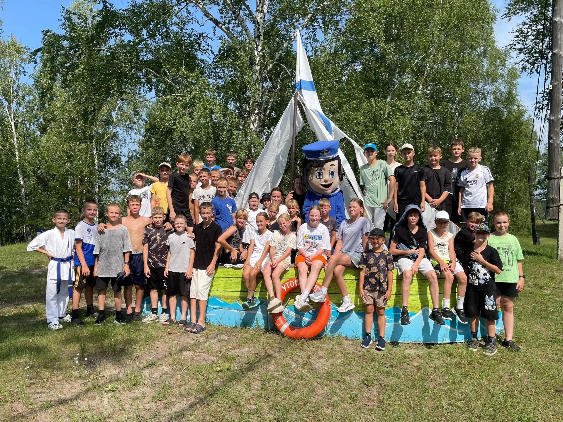 ОТКРЫТИЕ СМЕНЫ «КОВЧЕГ ДРУЖБЫ»

В загородном лагере «Роза ветров» состоялось торжественное открытие 