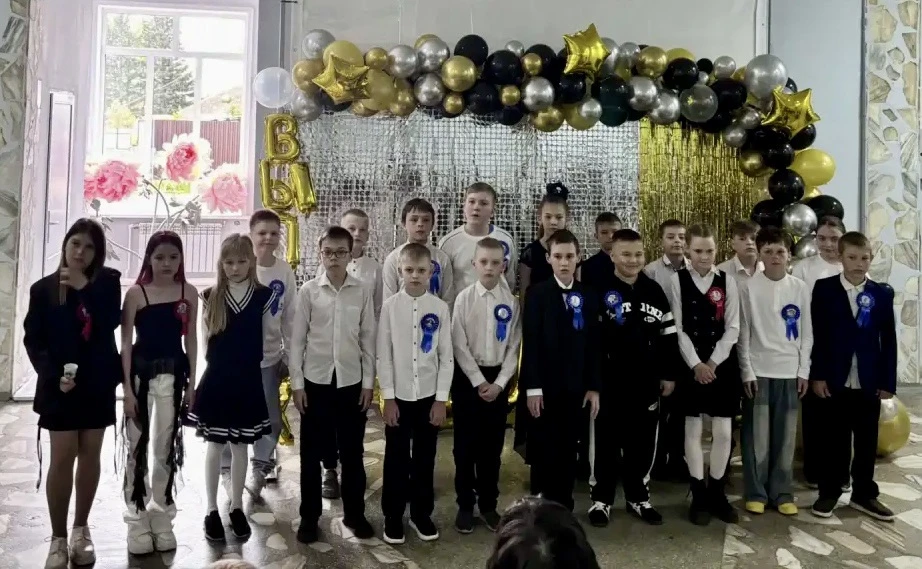 🎓 Кажется, совсем недавно они пришли в первый класс…
