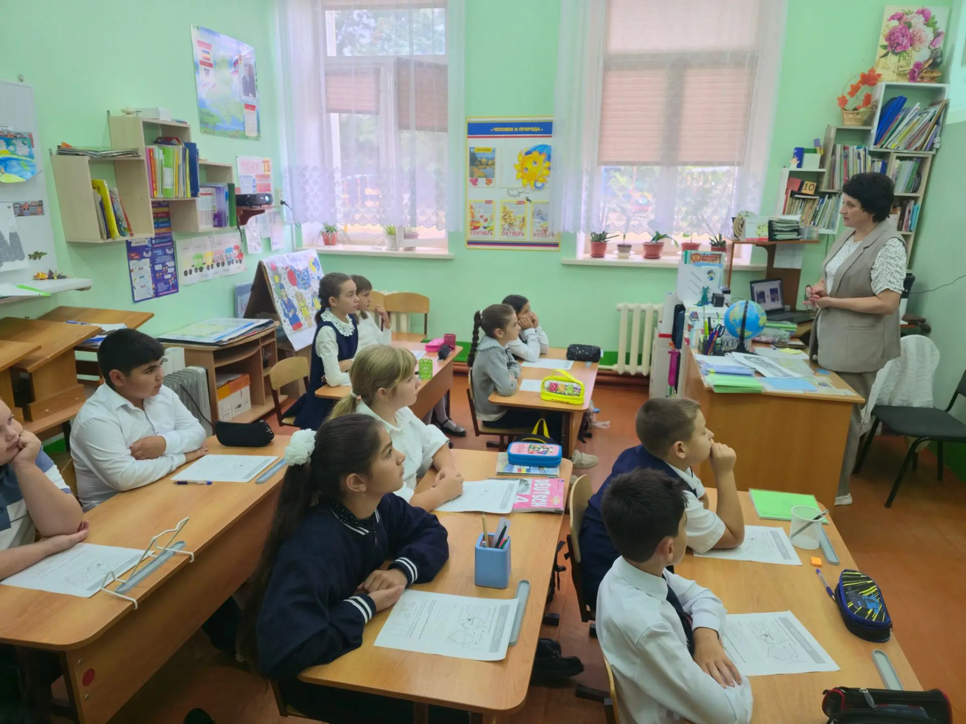 🎉 «Подвиг и память»: важный разговор о великом подвиге! 🎉