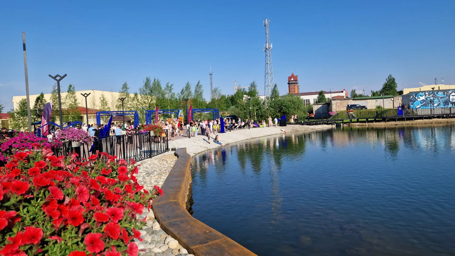 🔥 УЖЕ НАЧАЛОСЬ! «Летний хаб» в «Городе на воде» ждет ноябрян прямо сейчас!

Музыка играет, площадка