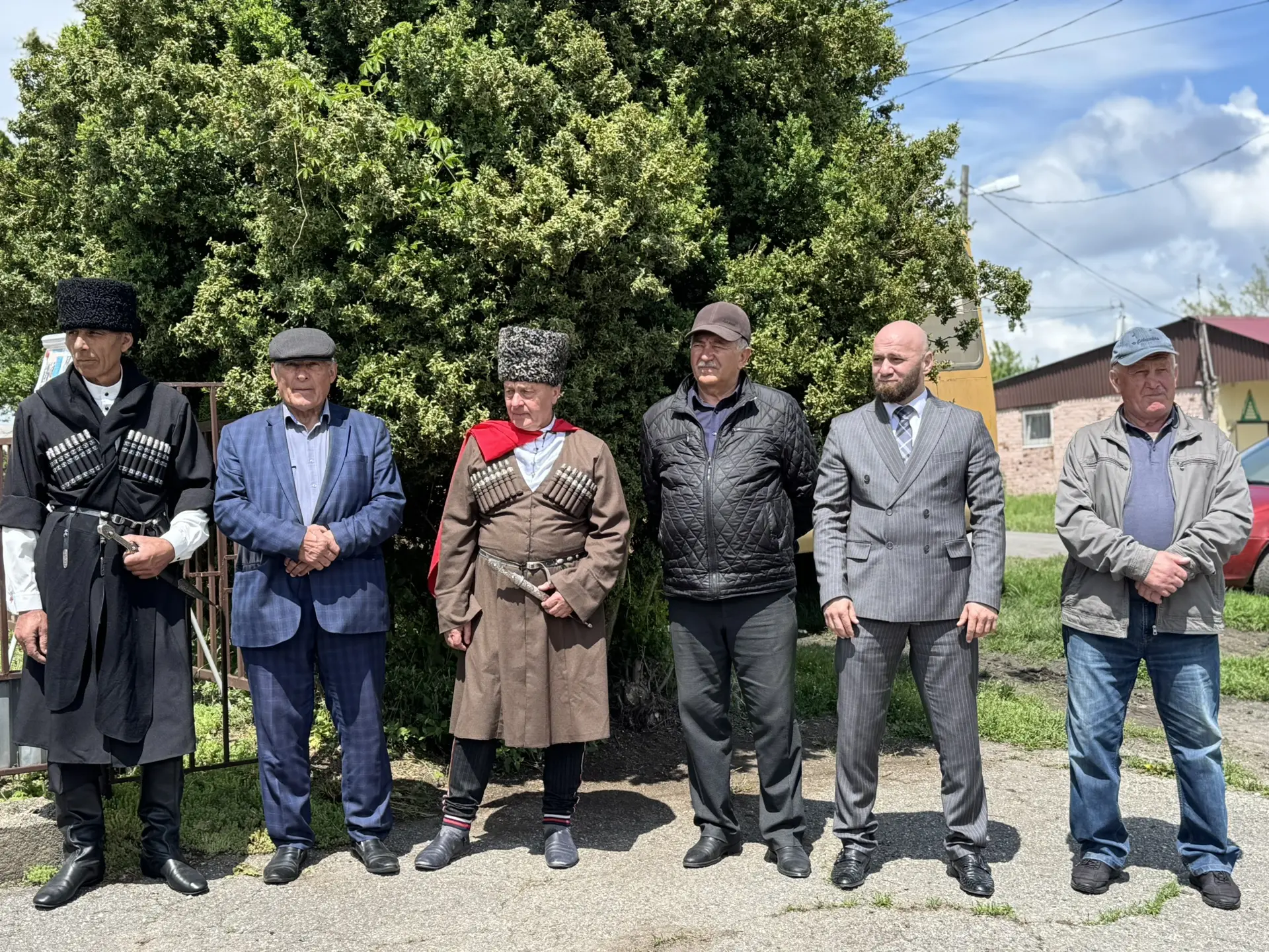 Память предков — урок для поколений: почтили память героев Кавказской войны.