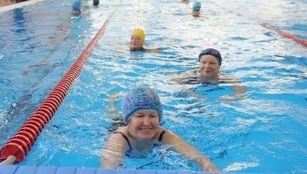 Пенсионеры Красноярского края бесплатно освоят бассейны и фитнес

В регионе начался прием заявок на 