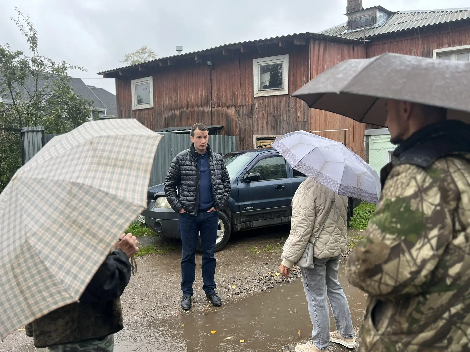 Жители улицы Шагова устали от стихийной свалки и обратились за помощью в ЛДПР❗️