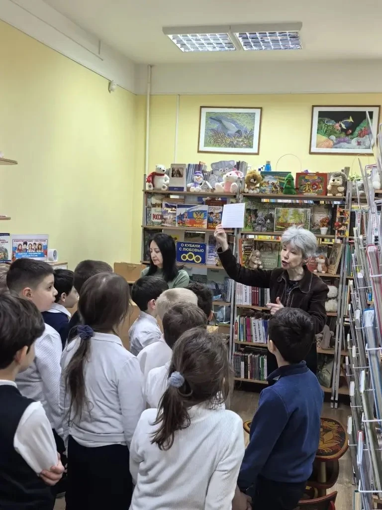📚✨ Приключения первоклассников в библиотеке! ✨📚  Ученики 1«Г» класса отметили окончание обучения гра