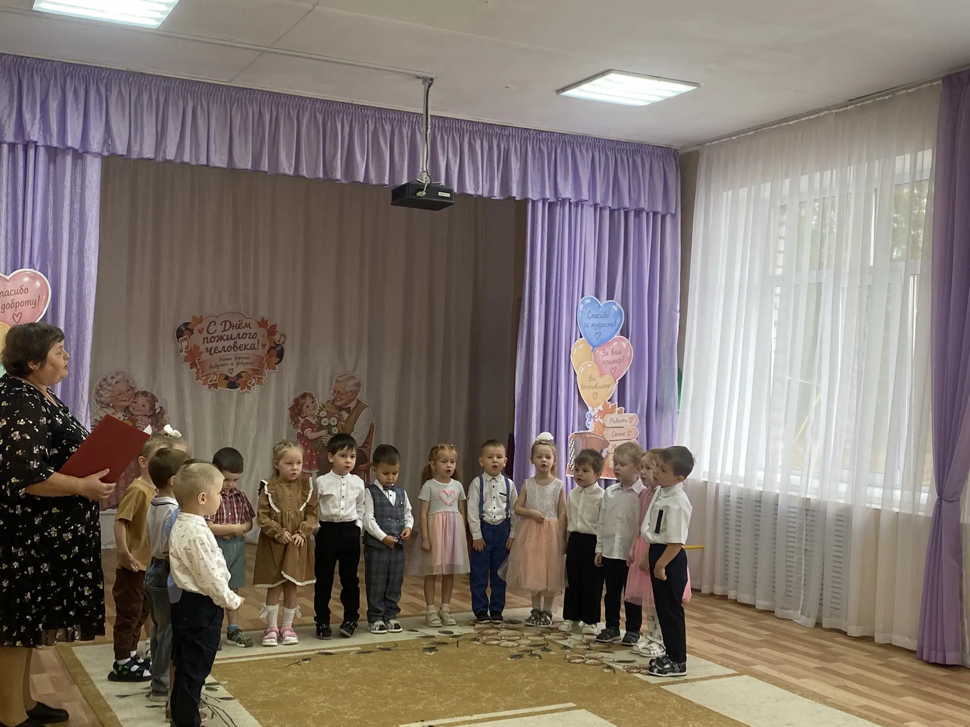 🍂В детском саду закладывается начало ко всему прекрасному, и в том числе любовь и уваж...