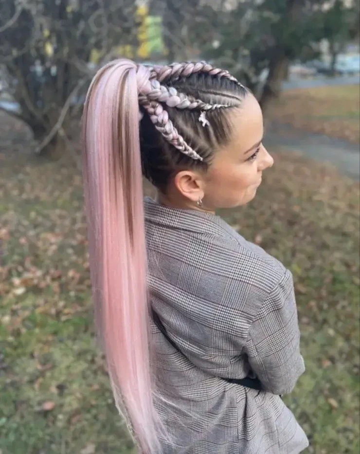 Мини-тренд сезона: элегантность и стиль! 🎀