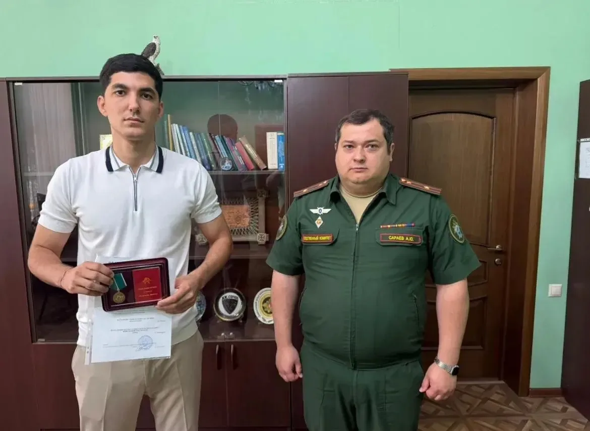Наш студент Михаил Дассни награжден Медалью «За помощь фронту»🏅